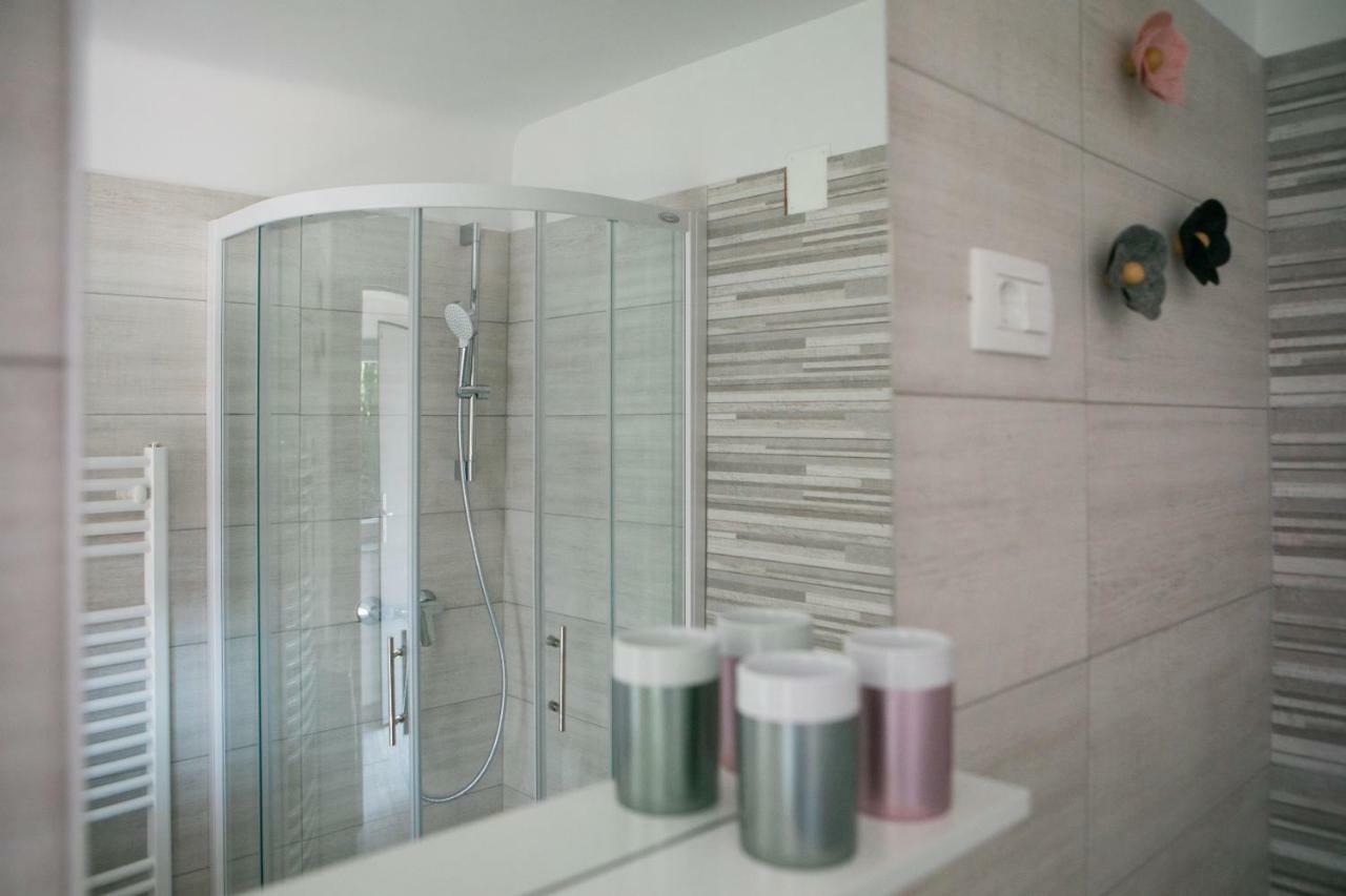 Sweet Stay Roznik Apartment Любляна Екстер'єр фото