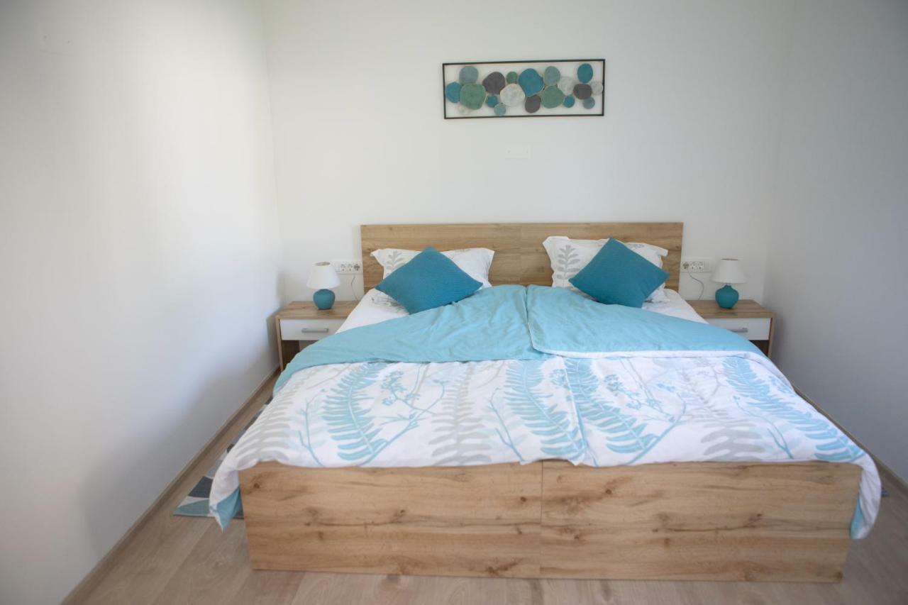 Sweet Stay Roznik Apartment Любляна Екстер'єр фото